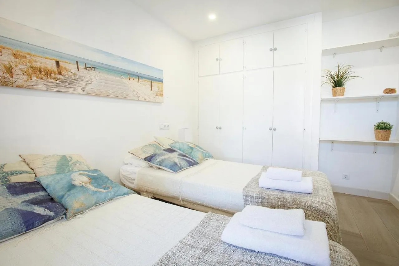 Beach Apartment With Bbq, Ps4, Bikes! Castelldefels Espagne