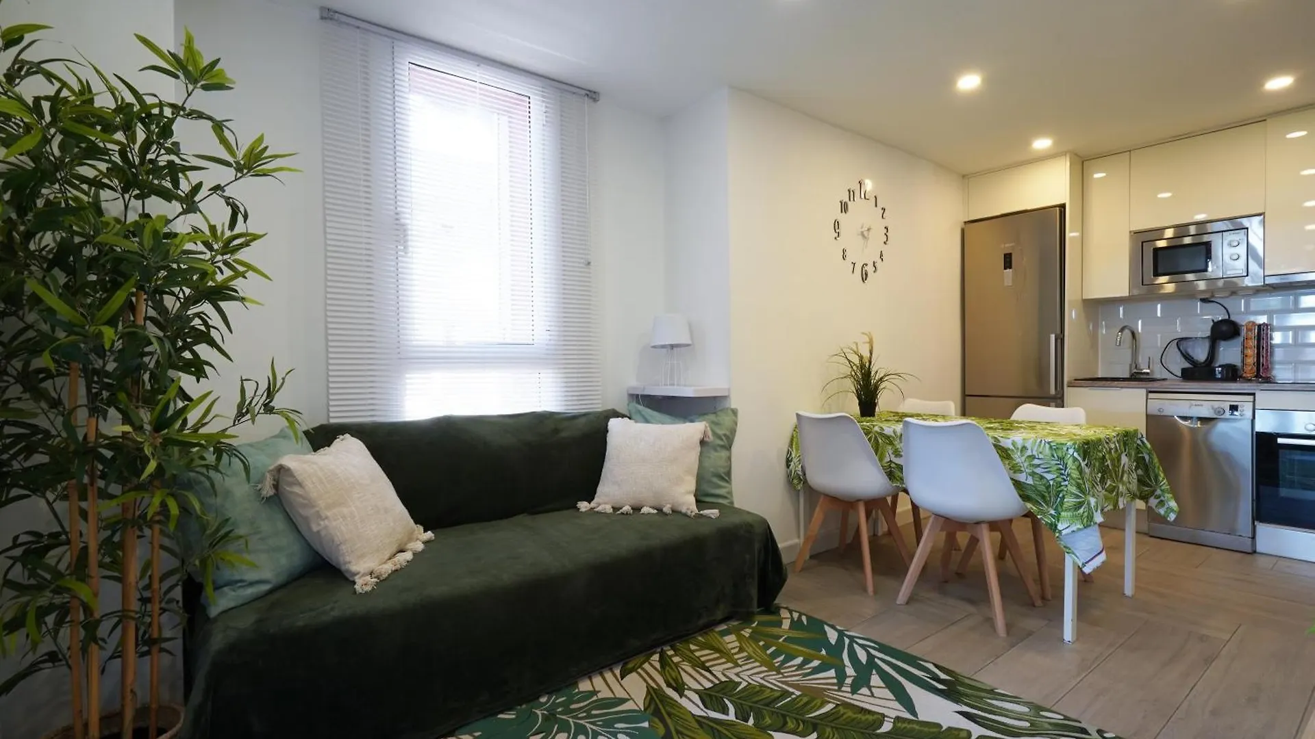 Apartment Calm, Beach And Bikes Castelldefels Spain